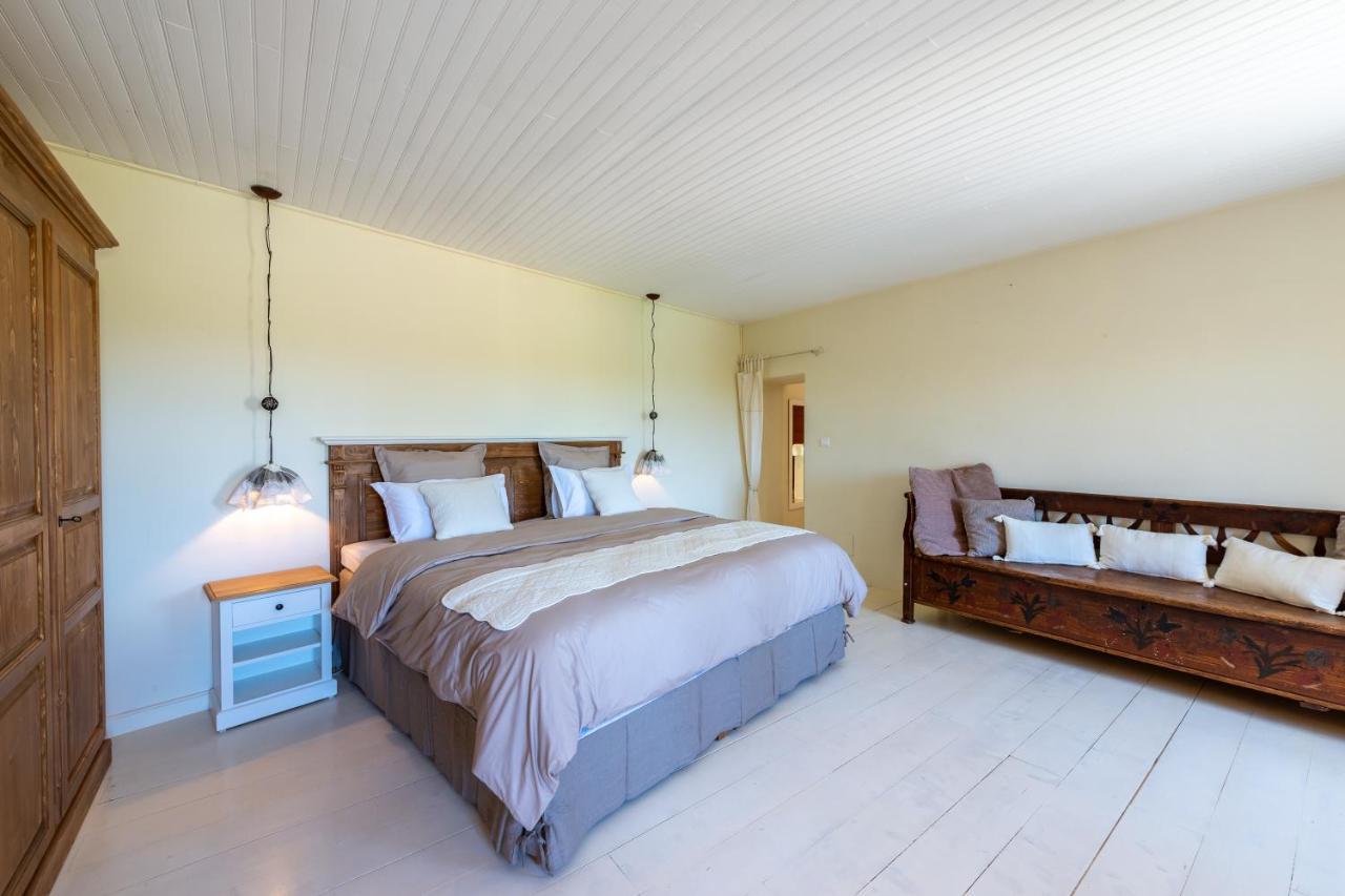Maison D'Hotes Les Caroubiers Montsegur-sur-Lauzon Экстерьер фото